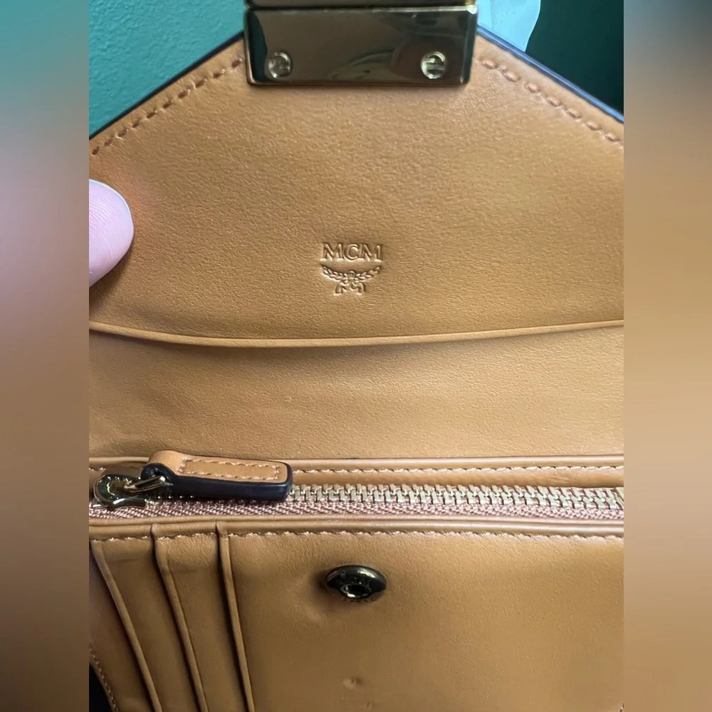 MCM Tracy Flap Envelope style Wallet/Tri-Fold Small Cognac Full set Like new